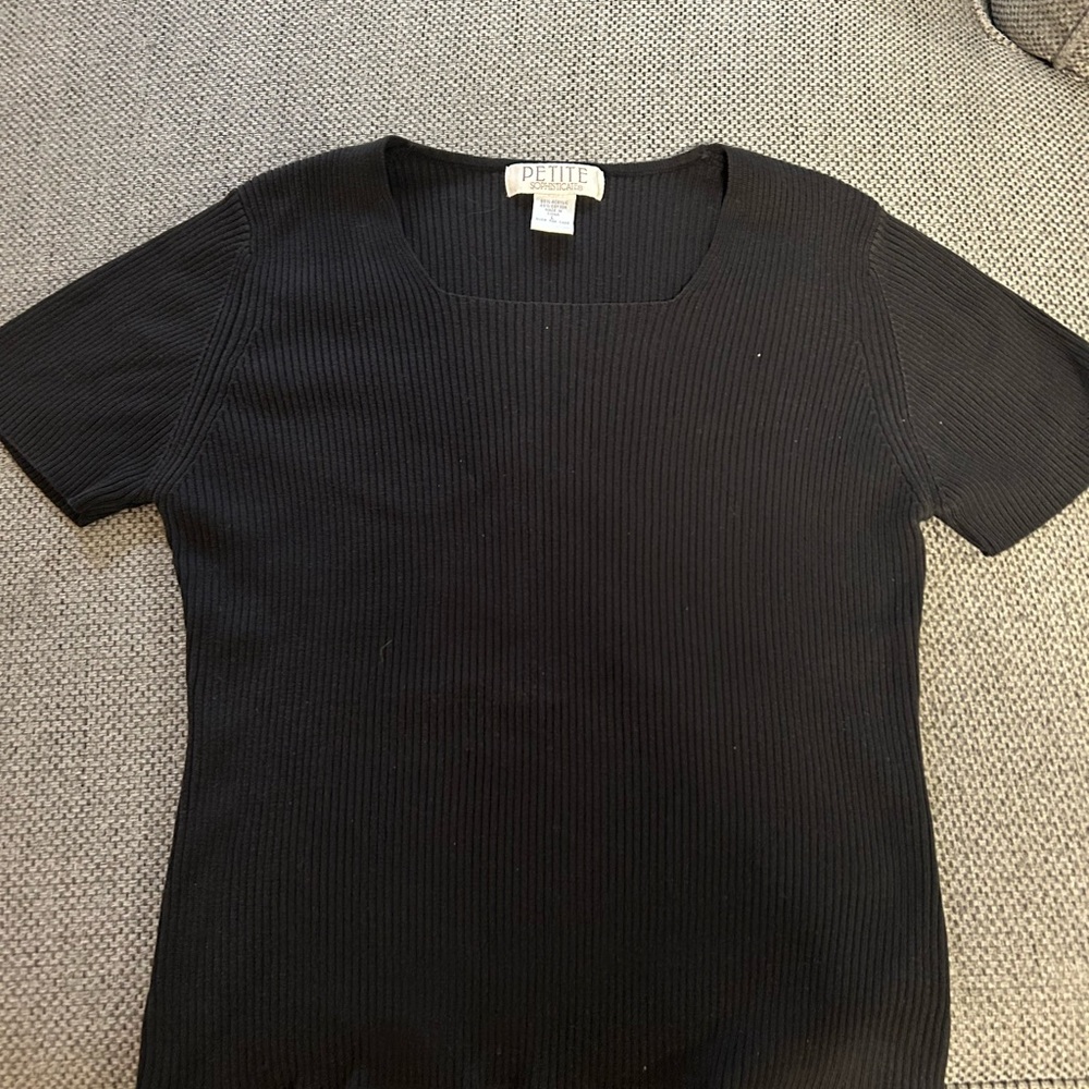 Black Ribbed Short Sleeve Top